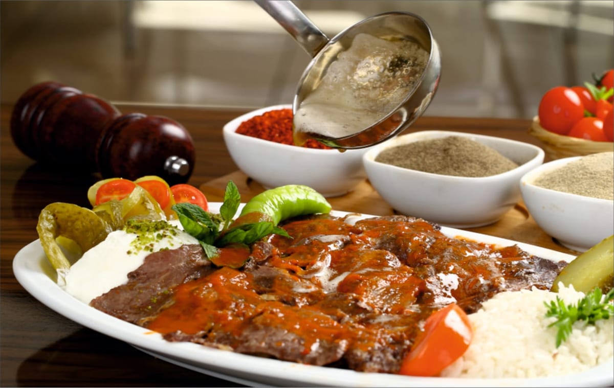 Et İskender(Meat Iskender,Мясо Искендер)
